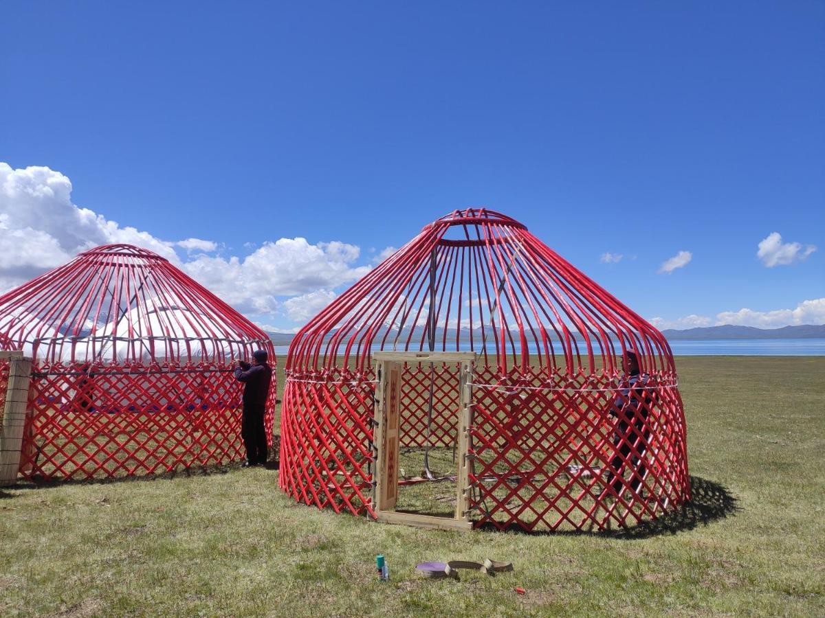 Yurt Camp Ali-Nur At Lake Song-Kol Юрточный Лагерь Али-Нур Озеро Сон-Куль Сон-Куль Кыргызстан Нарын Kyrgyzstan Naryn Kültér fotó