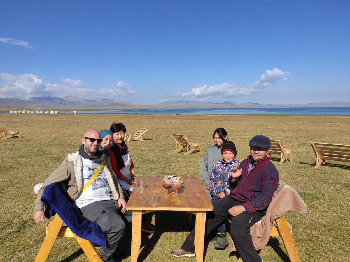 Yurt Camp Ali-Nur At Lake Song-Kol Юрточный Лагерь Али-Нур Озеро Сон-Куль Сон-Куль Кыргызстан Нарын Kyrgyzstan Naryn Kültér fotó